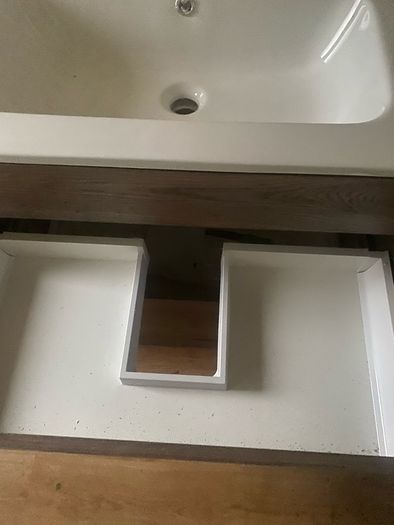 Bathroom vanity unit