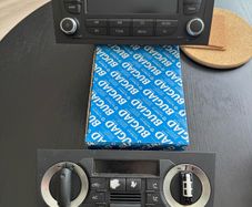 Tape Player and AC for Audi a3 8p.