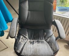 Swivel chair