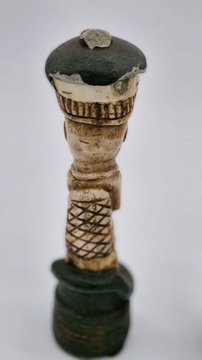 Ethical carved figures