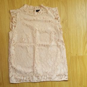 Blush pink lace top