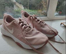 Nike UK4