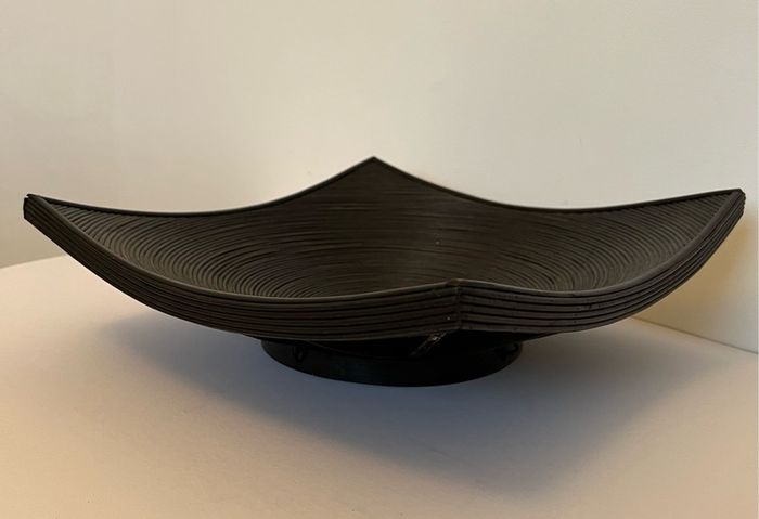 Decorative wooden bowl