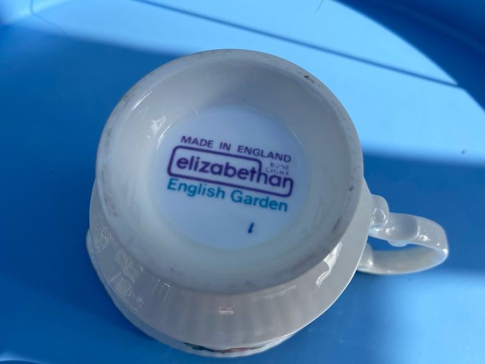 Elizabethan bone china sugar bowl and milk jug