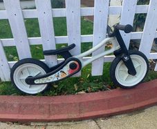 Wishbone balance bike 3 in 1