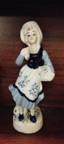 Vintage Porcelain figurines, gathering the grapes