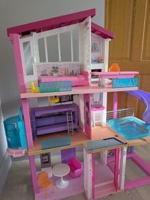 Barbie dollhouse