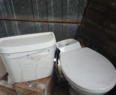 Toilet and cistern