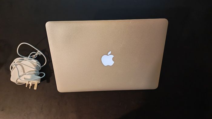 MacBook Air 13" 2017 A1466 | 8GB RAM | 128GB SSD | NEW Battery | Original Charger