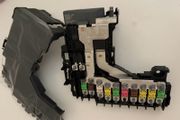 Fuse Box New Original Citroen Peugeot C4 DS4 DS5 9665878080 6500JE
