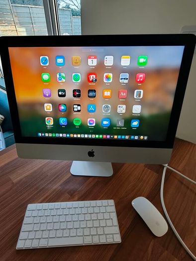 iMac computer 21.5" Retina 4K (2017)