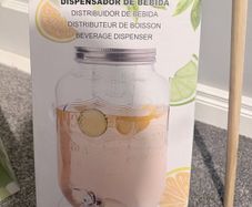 Drinks dispenser & glass jars