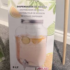 Drinks dispenser & glass jars