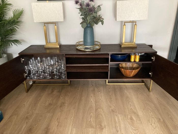 side board