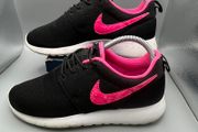 Nike Roshe One - Black\Pink Sz 38 UK 5