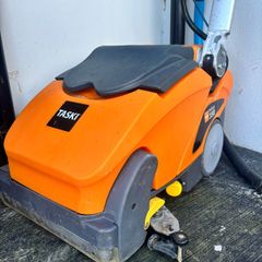 floor polisher cleaner carpet cleaner