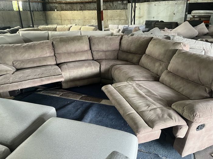 Beige manual recliner corner sofa set