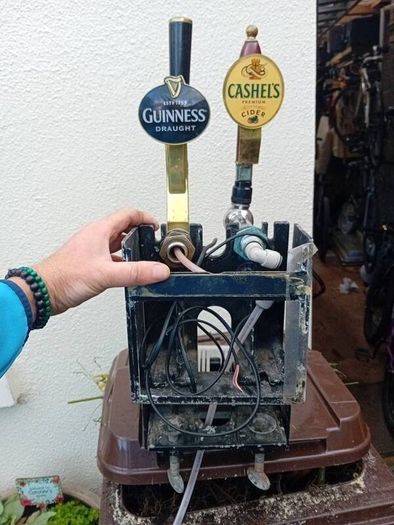 Home bar cooler and taps