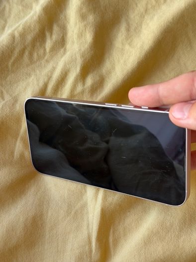 IPhone 13 128GB Pink SIM locked to 3