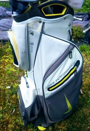 Set of Ladies Golf Clubs
