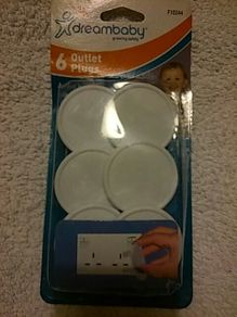 Bnwt 6 Outlet Plugs