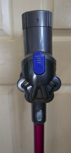 Dyson DC44 Multi floor NEW BATTERY works well