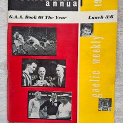 Vintage Cuchulainn  Annual Gaa Book Of The Year 1963  95 + Pages