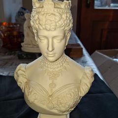 Beautiful Rare Old Parian Ware Bust Queen Alexandra (wife of King Edward VII) and was produced by the renowned British firm Robinson & Leadbeater, This bust was  produced 1897