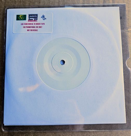 Oasis Fans One Sided DUBLIN Promo 7"