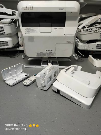 Epson Eb-696ui Ultra Short Distance Projectors For Sale...