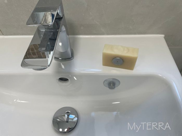 Magic Magnetic Soap Holder