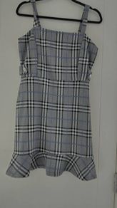 Ladies Quiz Dress