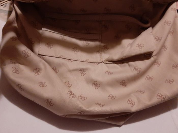 new genuine guess bag tag attached