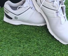 Footjoys