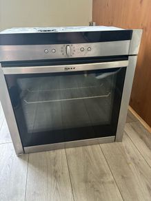 Neff single oven (needs repair)