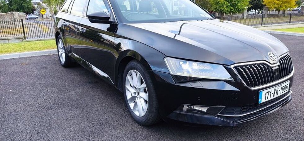 Skoda superb 2.0tdi automatic
