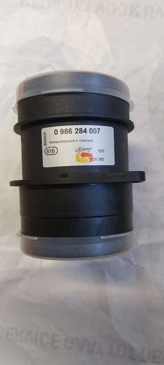 Bosch Mass Air Flow Sensor For Audi, Seat, Skoda, Vw 0281002461