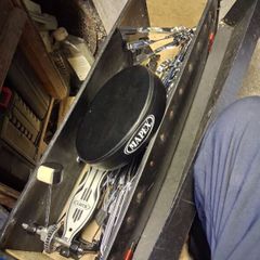 Mapex hardware plus hard case.