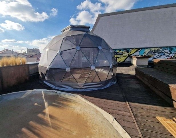 Brand New 3m(10ft) Luxury Extremely Strong Structure Dome Igloo Glamping for Irish Weather