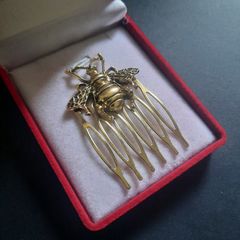 Hair Comb Bumble Bee Gold Tone Metal Cute Honey Bee Hair Accessories and Gifts