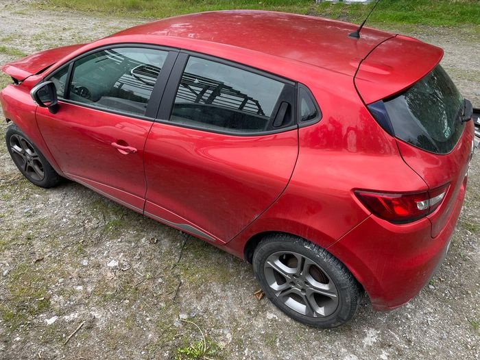 2016 Renault Clio Breaking For Parts