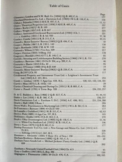 Contract.  Fifth Edition. By F.r. Davies. Concise College Text. 1986 Paperback In Good Condition. See Photos For Same.