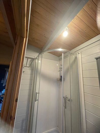 log cabin 1 bed