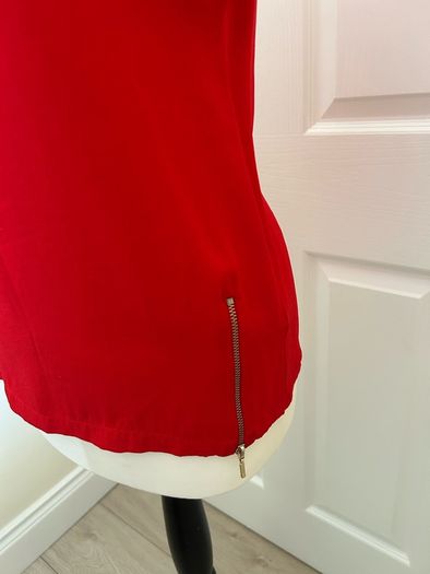 Bundle of 2 labels: Karen Millen denim jacket PLUS Phase Eight red top