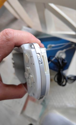 PSP1000 Ceramic White Giga Pack Japan, 2005 Near Mint, Boxed, Complete Set
