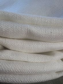 2.9 metres of heavy weight 58 inch 100% linen in white