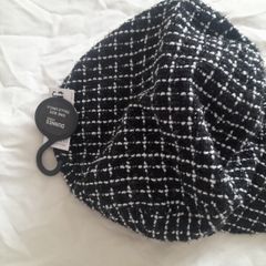 New  with tags ladies / teens checkerd cap