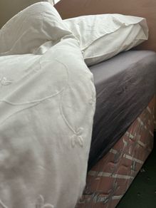 Single bed