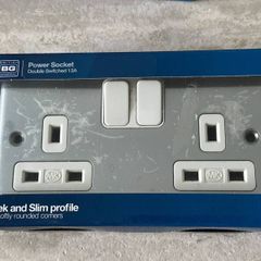 3x MK (electric) Steel Socket (5eur each)