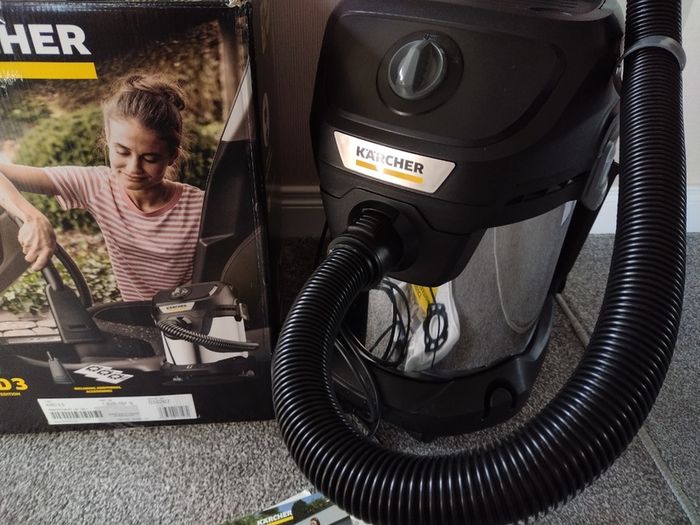 Karcher WD3 1000watt Wet and Dry Vacuum Cleaner
